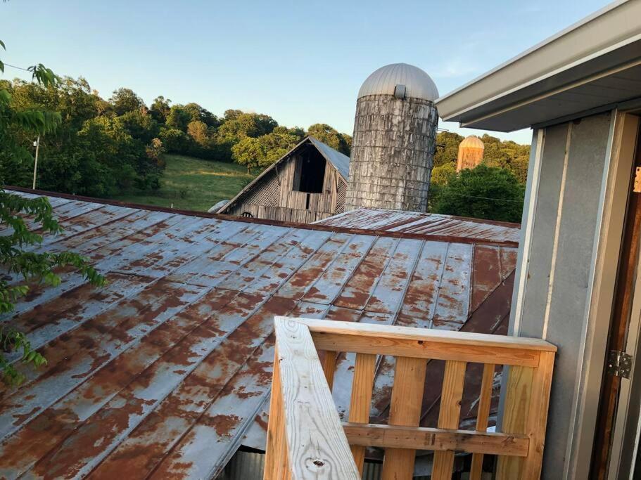 Pleasant Valley Farm Dairy Barn Writer'S Retreat Columbia Exterior photo